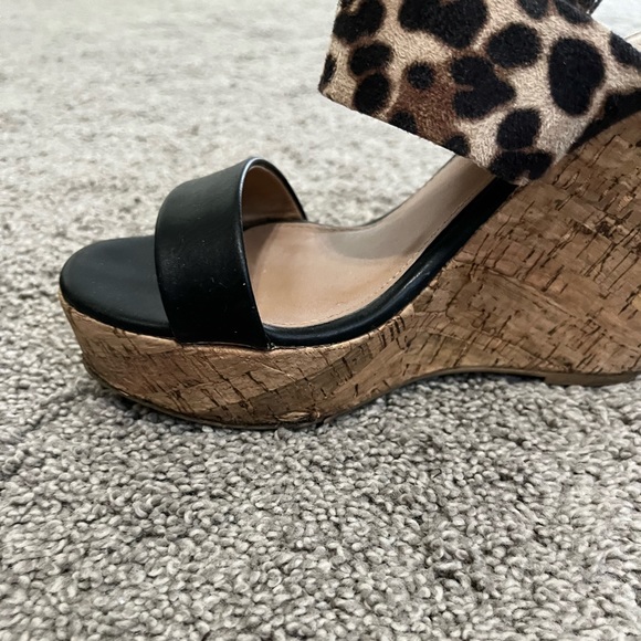 Call it Spring Black and Leopard Wedges 🐆 - Picture 5 of 5